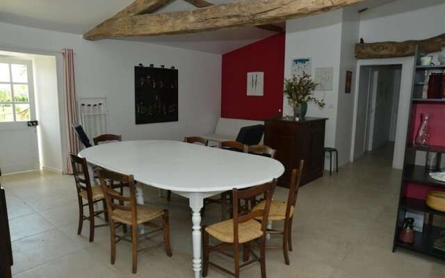 Chambres dHôtes et Gîtes du Château de Clauzuroux