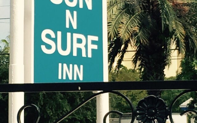 Sun And Surf Inn