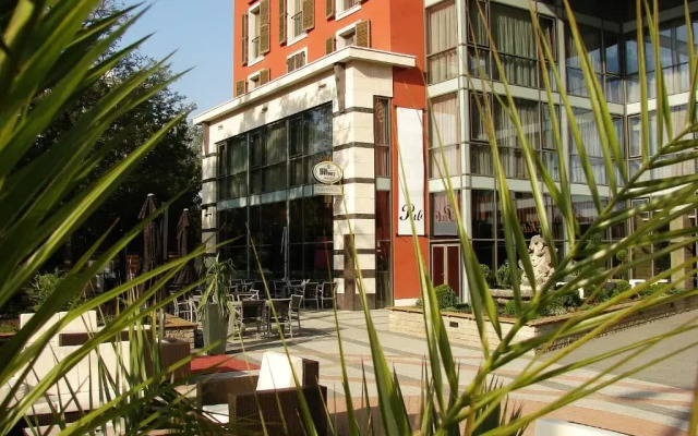 Hotel Divinus
