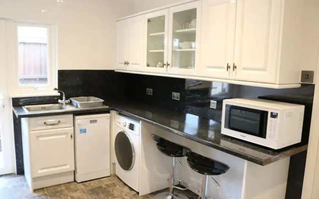 Goldcrest Cottage
