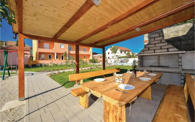 Apartment Privlaka with Sea View 09