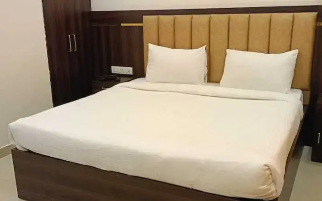 Hotel Ganga Greens