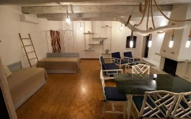 Blue Era Apartments
