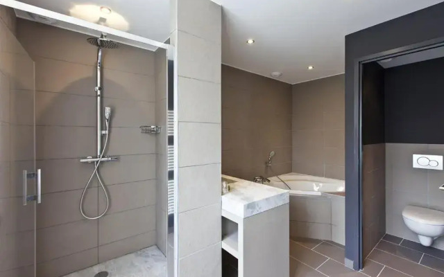 Logis Hostellerie St Germain