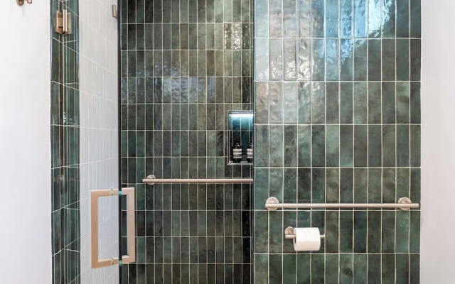 The Gower Street Bungalows by AvantStay