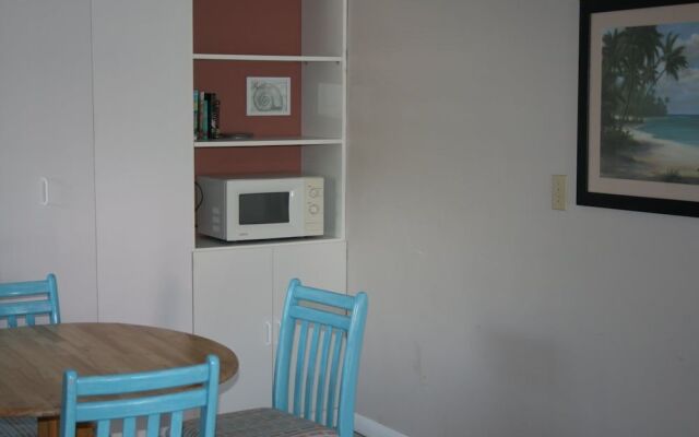 Beach Front Motel Cedar Key