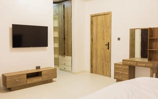 Immaculate 4-bed Apartment in Lekki