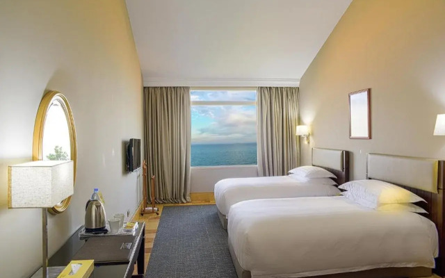 Portemilio Hotel And Resort