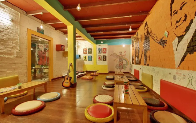 Bedweiser Backpackers Hostel