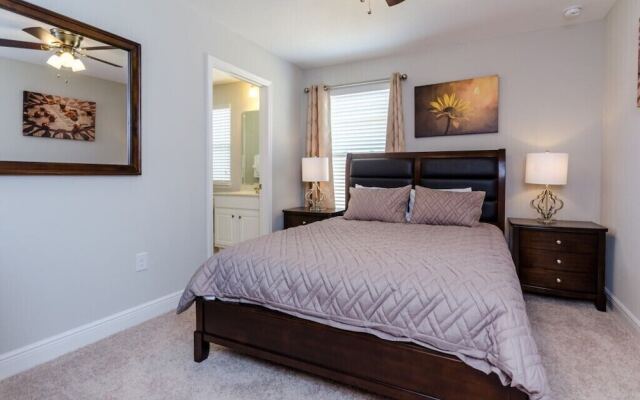 5-Bedroom Villa in Davenport 5298WW