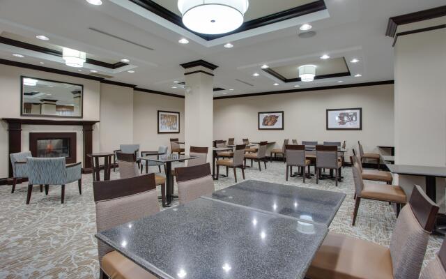 Holiday Inn Express & Suites Ottawa East - Orleans, an IHG Hotel