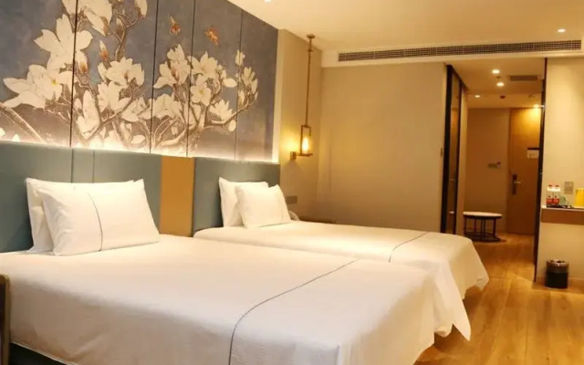 Magnolia Hotel (Dongying Qingfeng Hunan First Road Store)