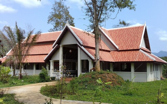 Mahout Hotel