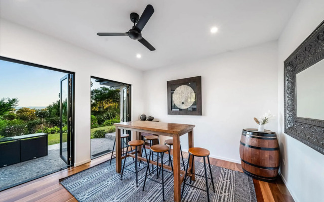 Ninderry Manor- Magical Sunshine Coast Escape