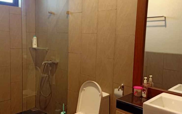 Villa Argopuro Vimala Hills Bogor – Bathroom – Ciawi
