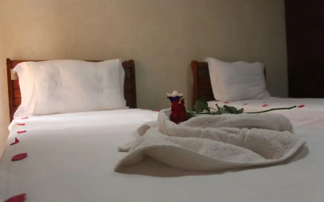 Rooms Palace