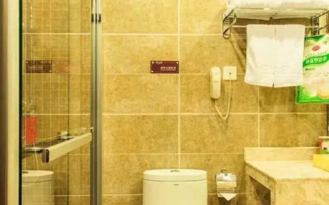 Chengdu Babao Grand Hotel