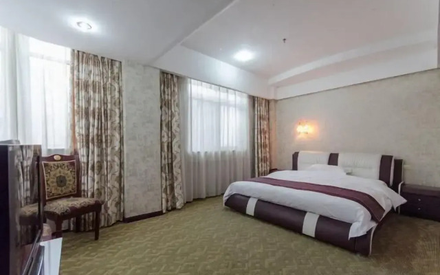 Zhushan Hotel