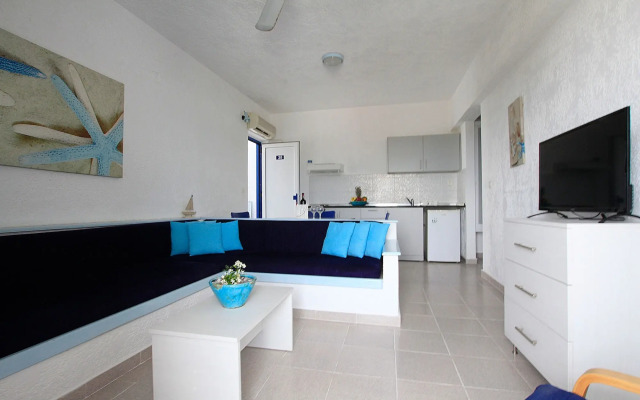 Christiana Hotel Apartments