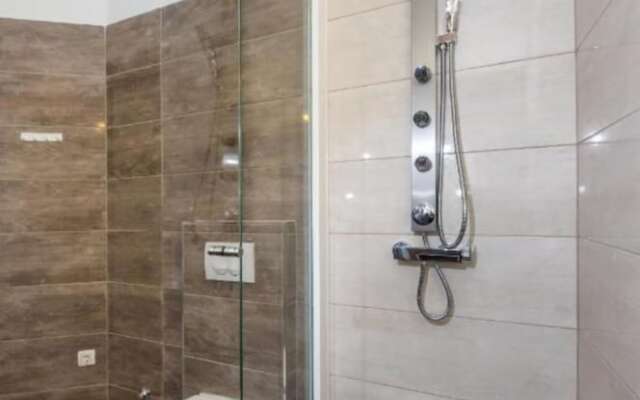 Harbour Lounge Apartment