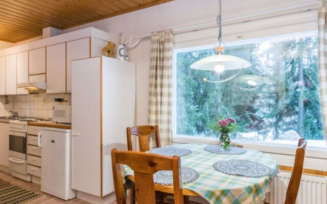 Holiday Home Mäkimökki