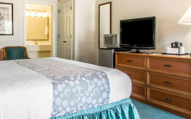 Quality Inn Tulsa Central