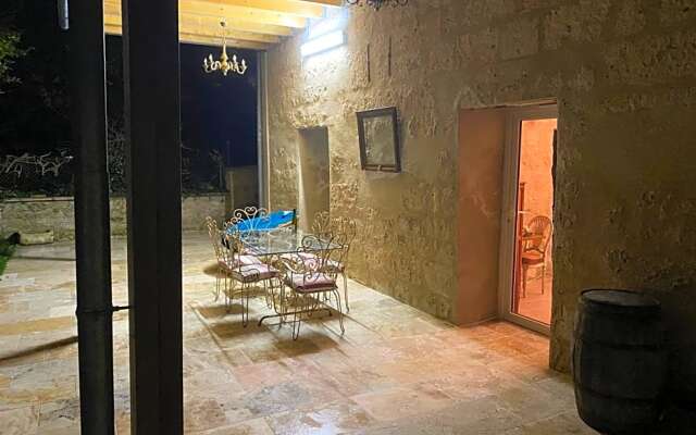 Chambre et belle terrasse