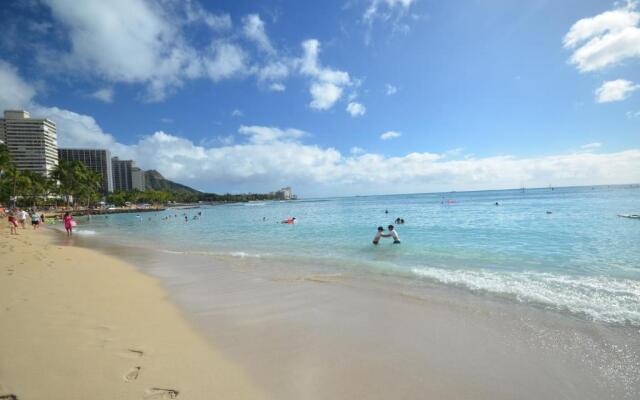 AS1209 Waikiki 444 Kanekapolei St Honolulu