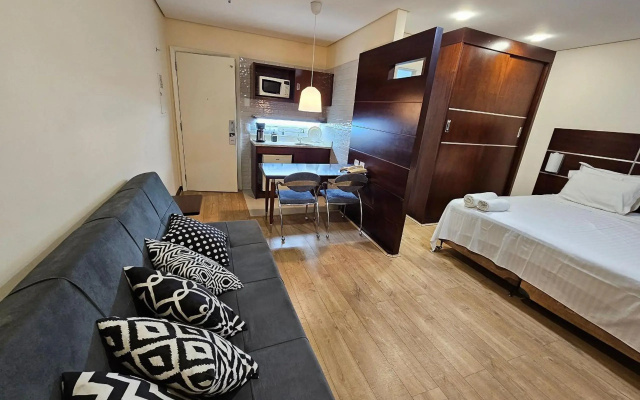 Flat com 1 quarto sala, cozinha de apoio, banheiro, serviços de arrumação diária. - Hotel in Σάο Πάολο - Photo 3