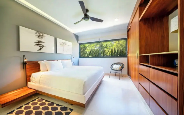 2 BR Condo with Rooftop Pool - Terrazas
