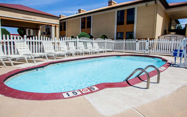 Quality Inn Arcola