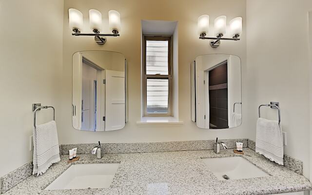 2157hdm8 4 Bedroom Home