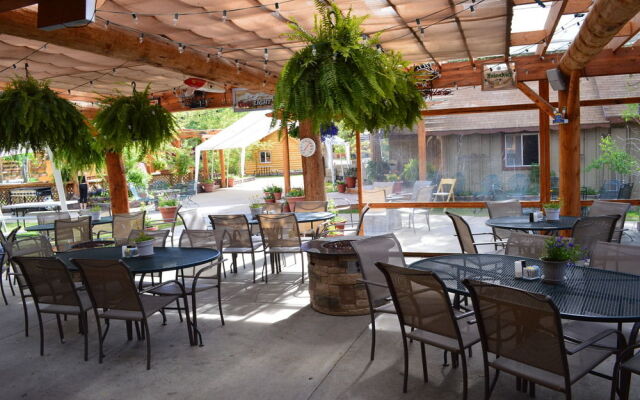 Daven Haven Lodge & Cabins