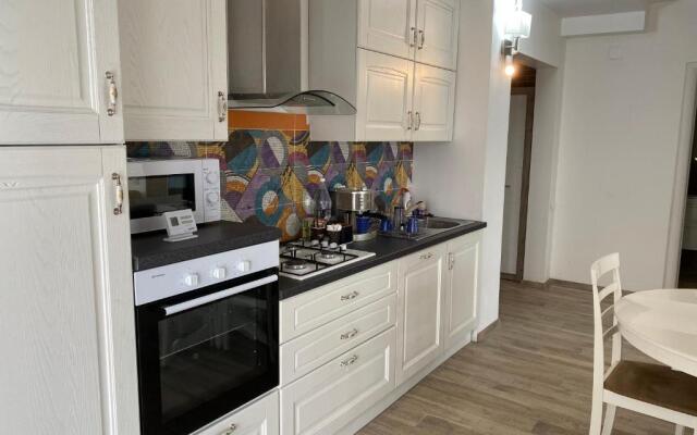 Sunny Deluxe Apartment Cosmopolis