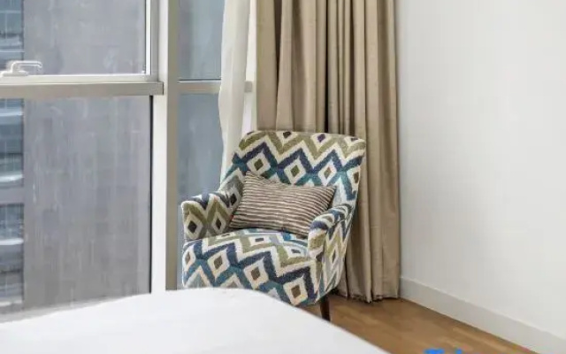 Stylish 2BR + M | Pool with Burj Khalifa Views
