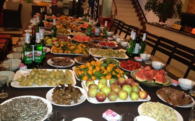 Mount Emei Happy Hotel