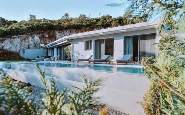 Theros Villas With Private Pool