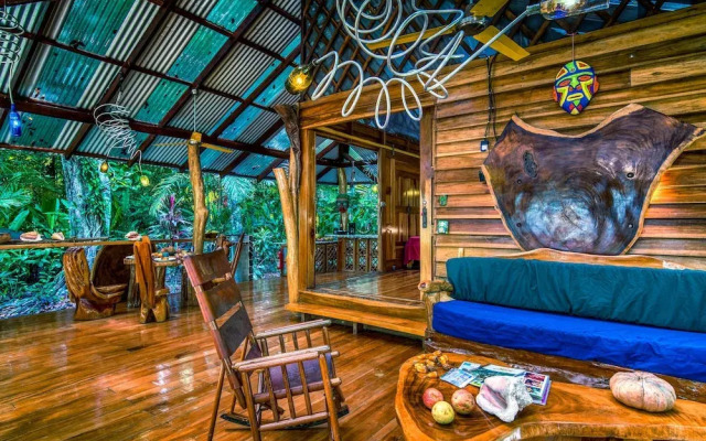 Congo Bongo EcoVillage Costa Rica