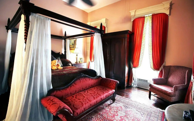 The Olivier House Hotel