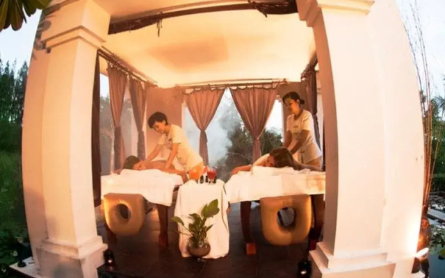 White Sand Doclet Resort And Spa