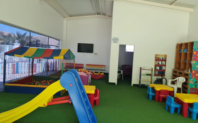 MOISES IMOVEIS Lacquas diROMA 10PESSOAS CALDAS NOVAS