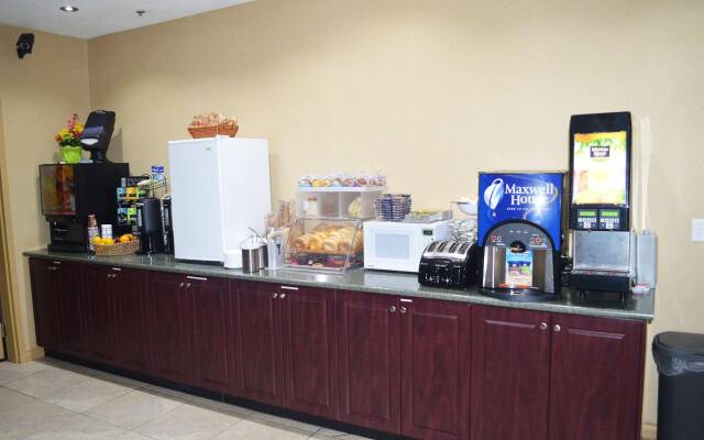 Spark by Hilton Woodstock