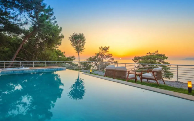 La Luna Faralya Villa 05