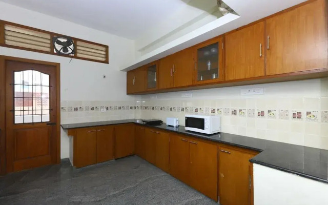 OYO 9785 Home Spacious 3BHK Rock Beach