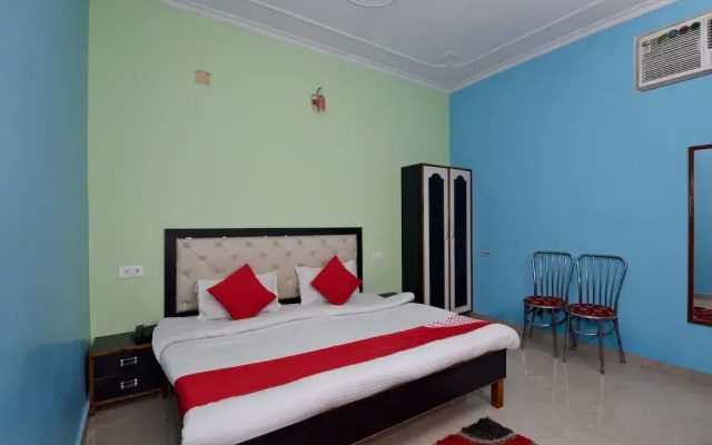 OYO 4409 Hotel Chaitanya Inn