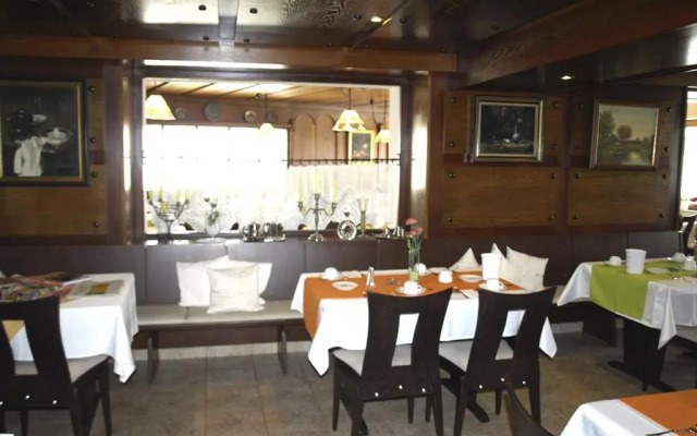 Airport Hotel Filderpost
