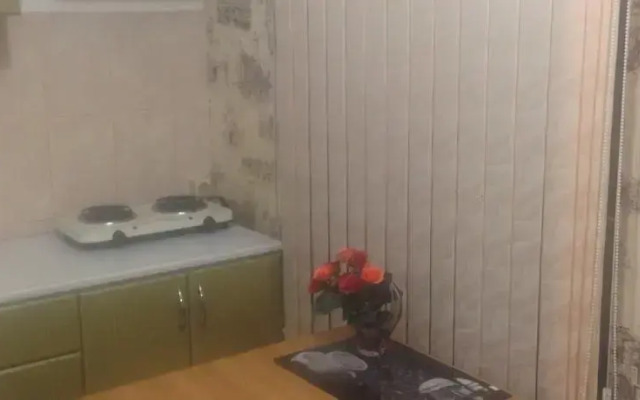 На Взлетной