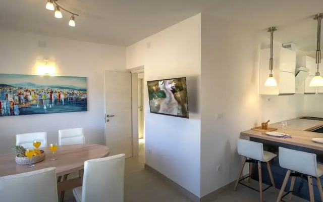 Apartments Snjezana
