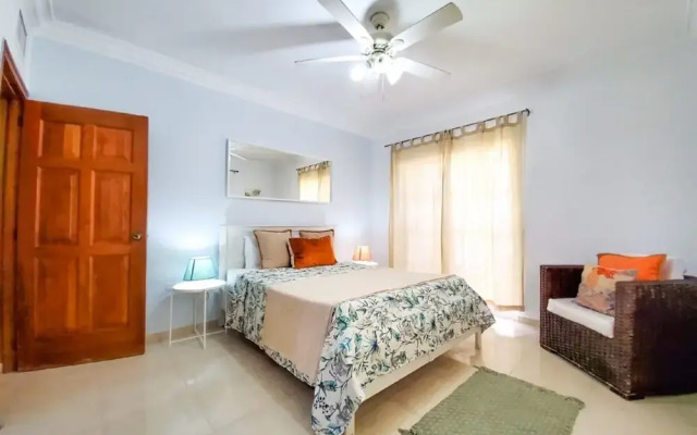 "quiet And Well-kept Apartment Garden Views. Playa Bavaro"