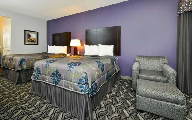Belmont Inn and Suites